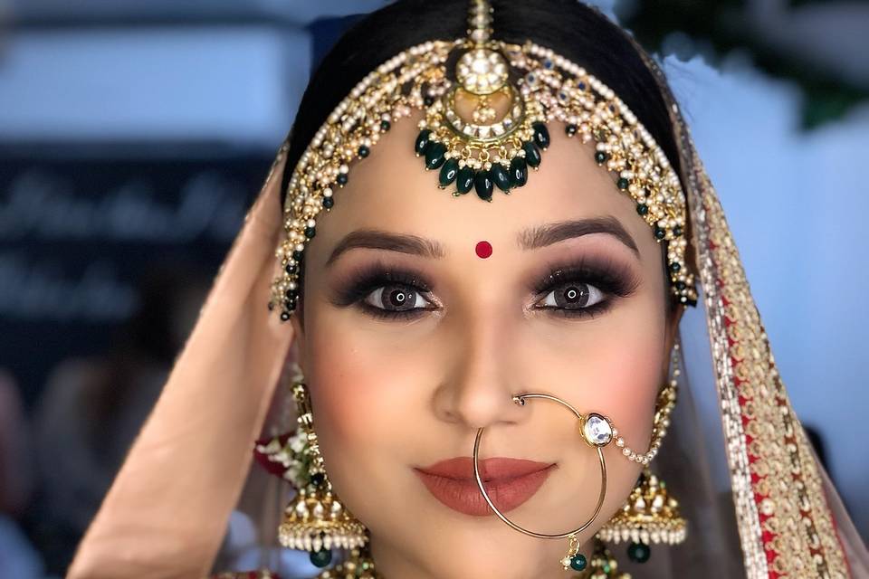 Bridal makeup