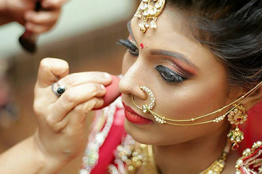 Deepa's Makeup Studio and Spa Clinic