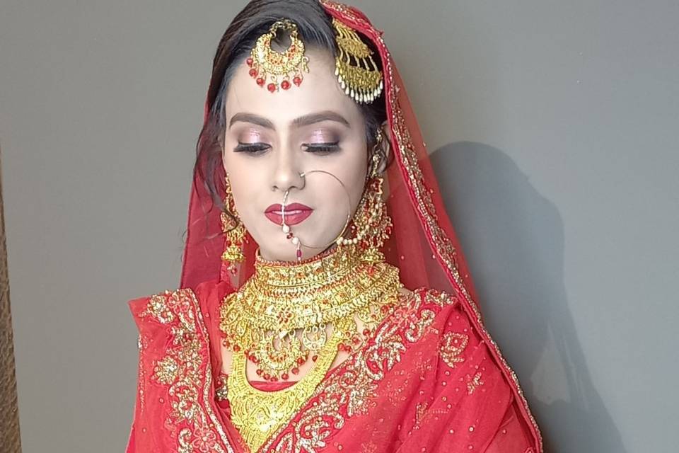 Muslim bridal makeup