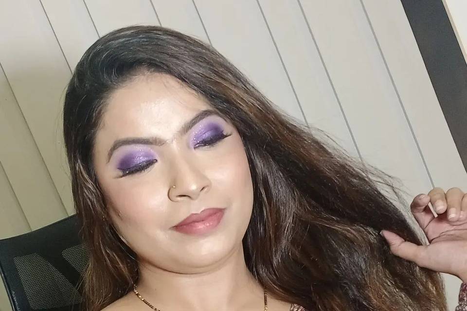 Party makeup