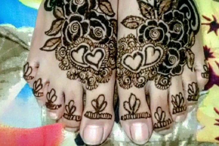 Faiza henna