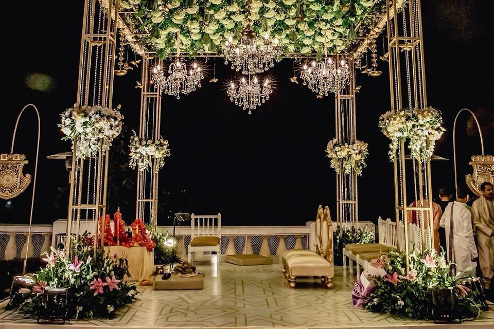 DECORATION