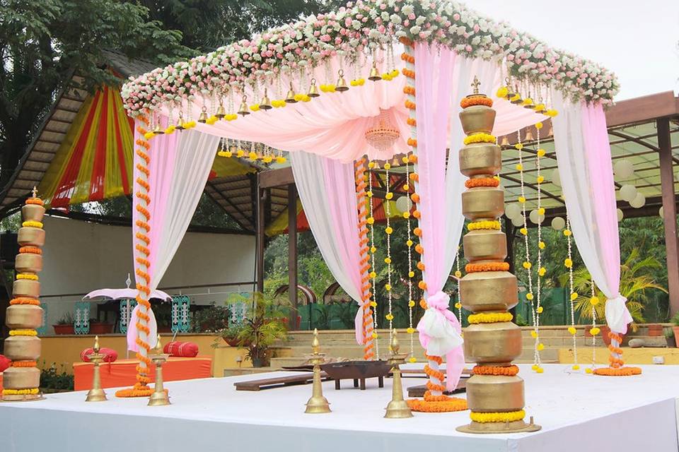 DECORATION