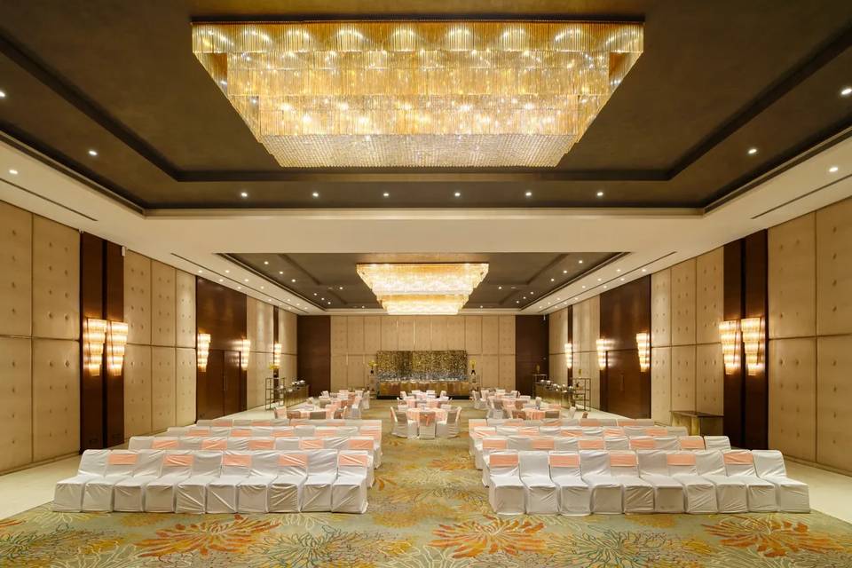 CRYSTAL BANQUET HALL