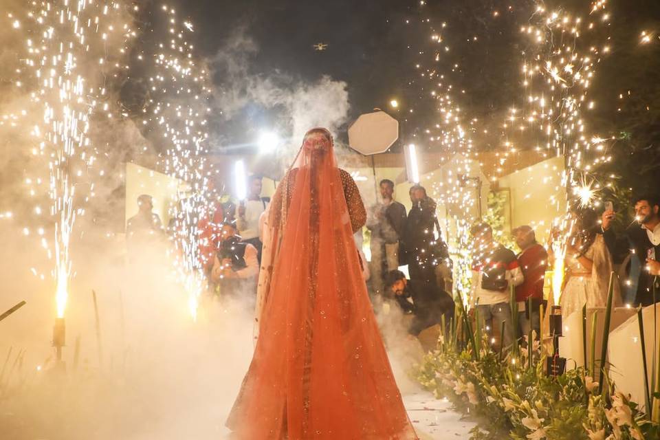 Bridal entry