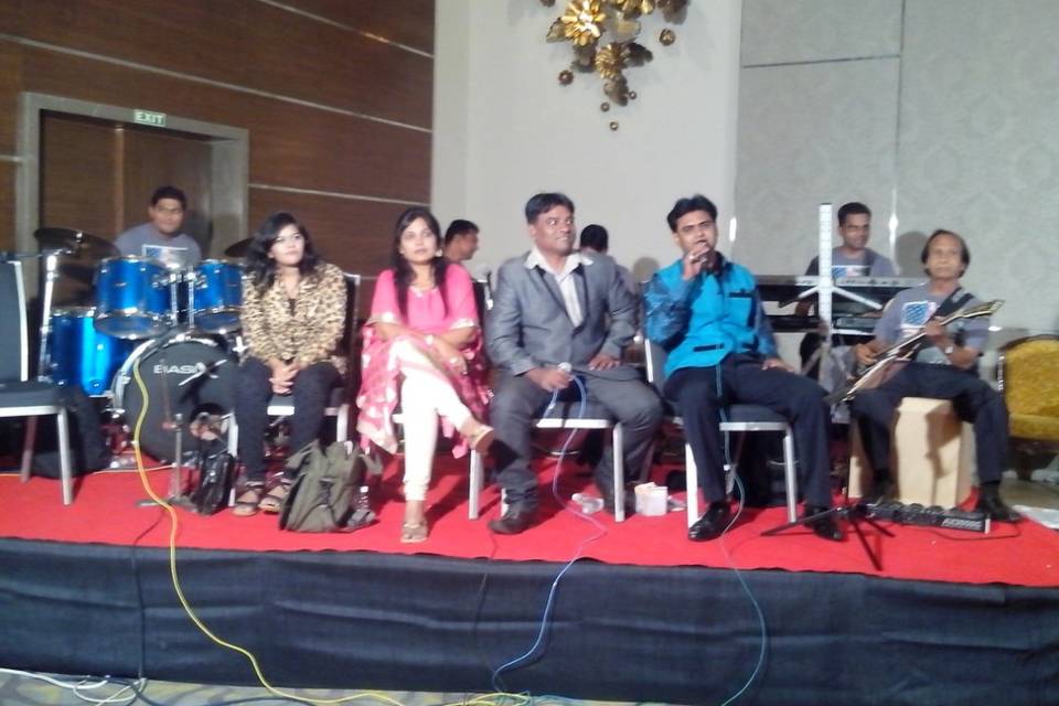 Vaibhav Kurpe & Orchestra Group