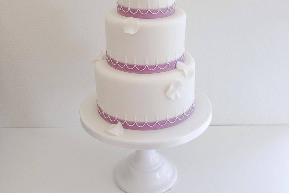 G's Patisserie - Wedding Cake