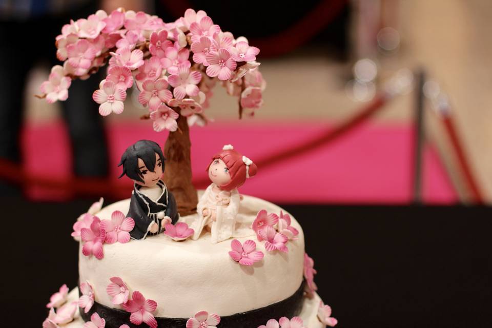 Mooniesuzuki on Twitter Animethemed wedding cake With fondant  sculptures httpstcoCDEErTfoei  Twitter
