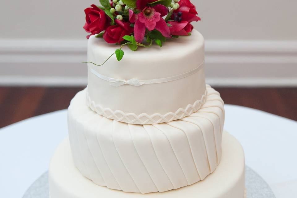 G's Patisserie - Wedding Cake