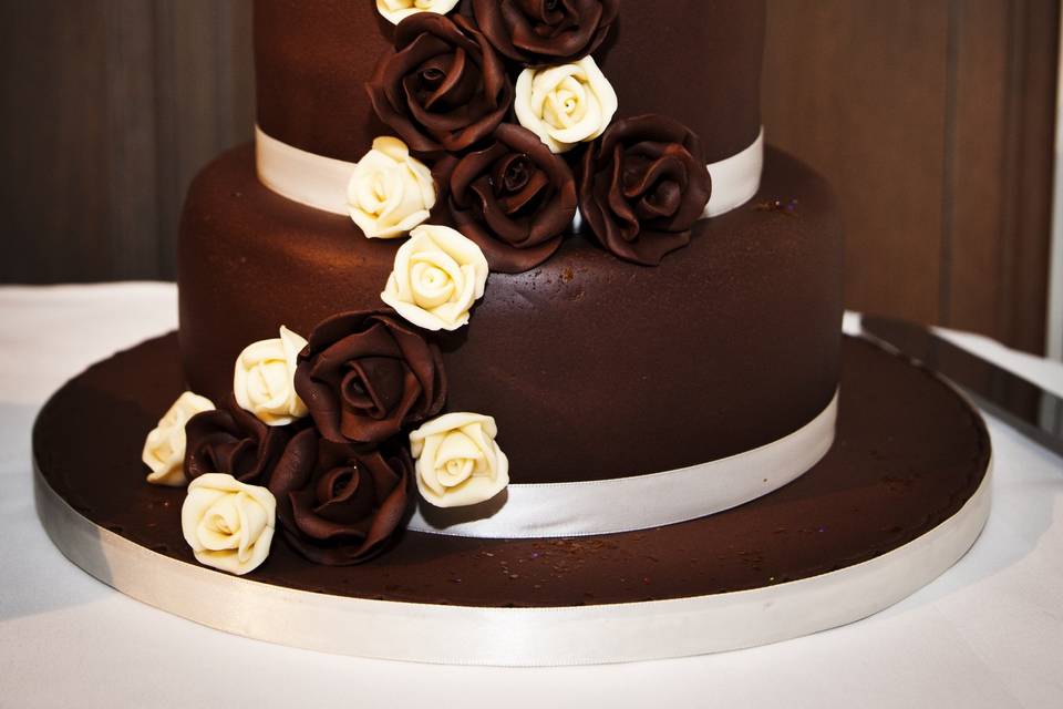 G's Patisserie - Wedding Cake