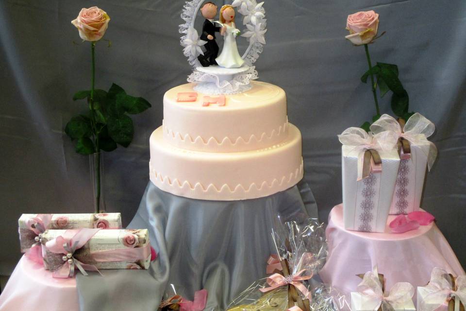 G's Patisserie - Wedding Cake