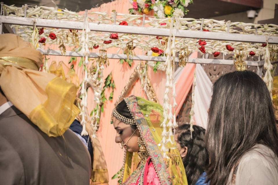 Bride entry