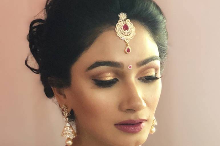 Bridal makeup