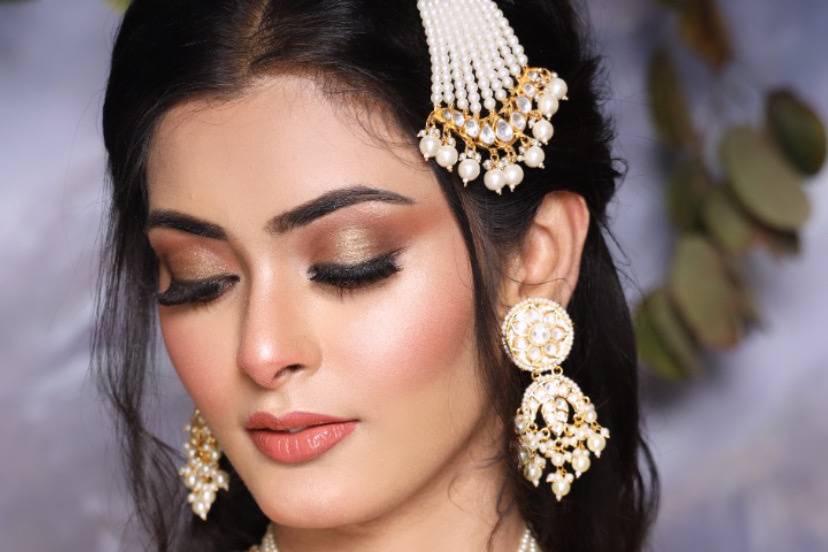 Makeup By Kanika Sakhuja