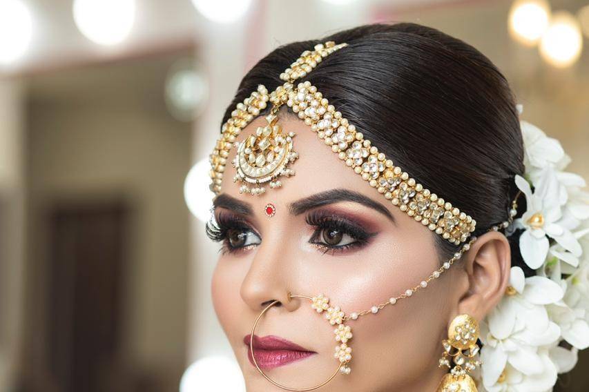 Meenakshi Dutt Makeovers. Agra - Makeup Salon - Agra Cantt - Weddingwire.in