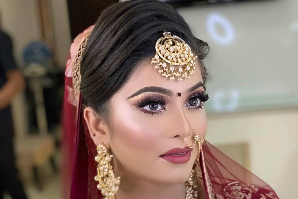 Meenakshi Dutt Makeovers Punjabi Bagh  Makeup Salon  Peeragarhi   Paschim Vihar  Weddingwirein