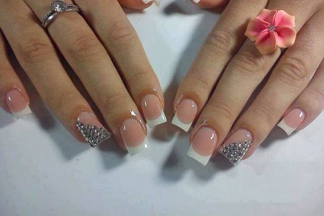 Top Nails Artists in Madan Mohan Malviya Rd, Mulund West Mumbai - Best  Beauty Parlours near me - Body Chi Me