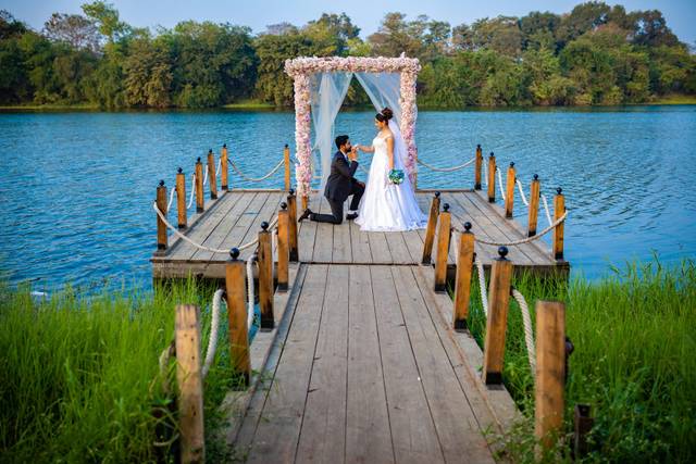 Royan + Lovina