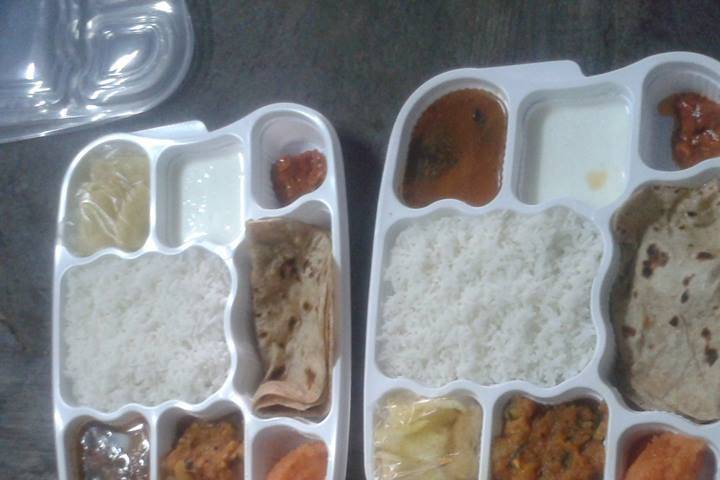 Av dabbawala and catering