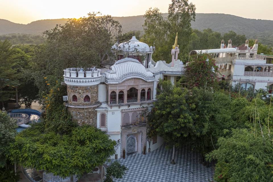 Lohagarh Fort Resort