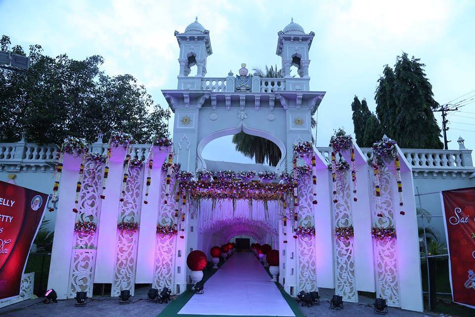 Grand entrance