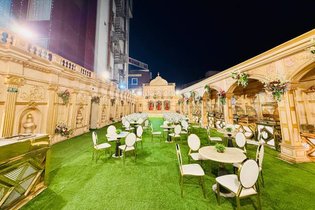 The Red Velvet Hotel Samarpan