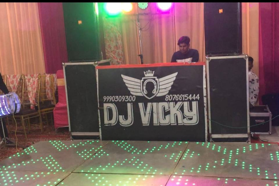 Vicky DJ and Sound System