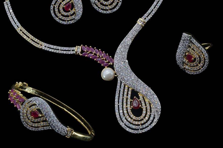 Bridal jewellery