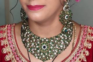 Namrata Gulekar Makeup Artist