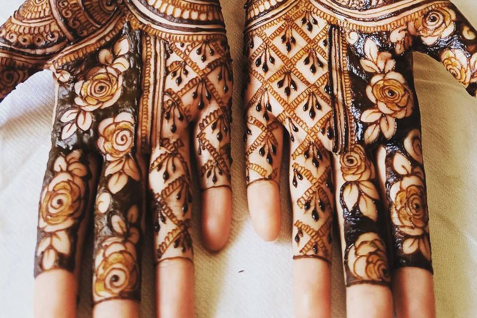 Engagement Mehndi design