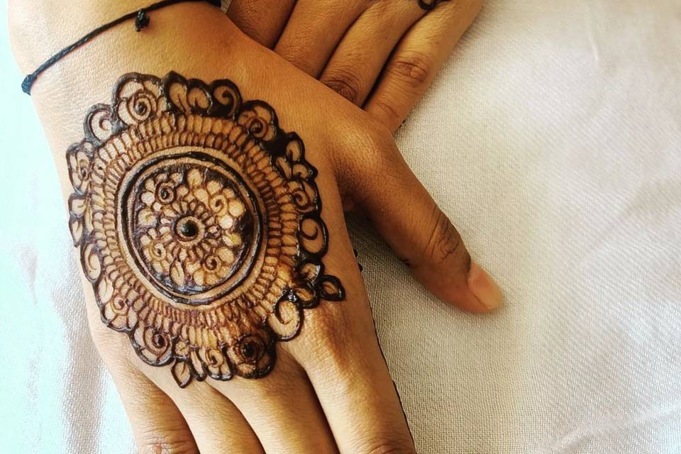 Mandala Mehndi design