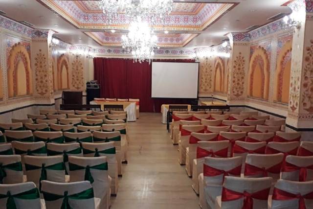 Banquet hall
