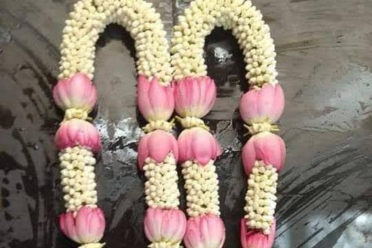 Flower garland