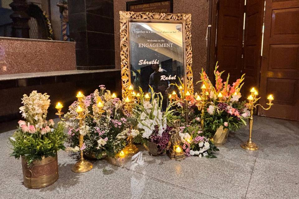 Mirror name board entrance