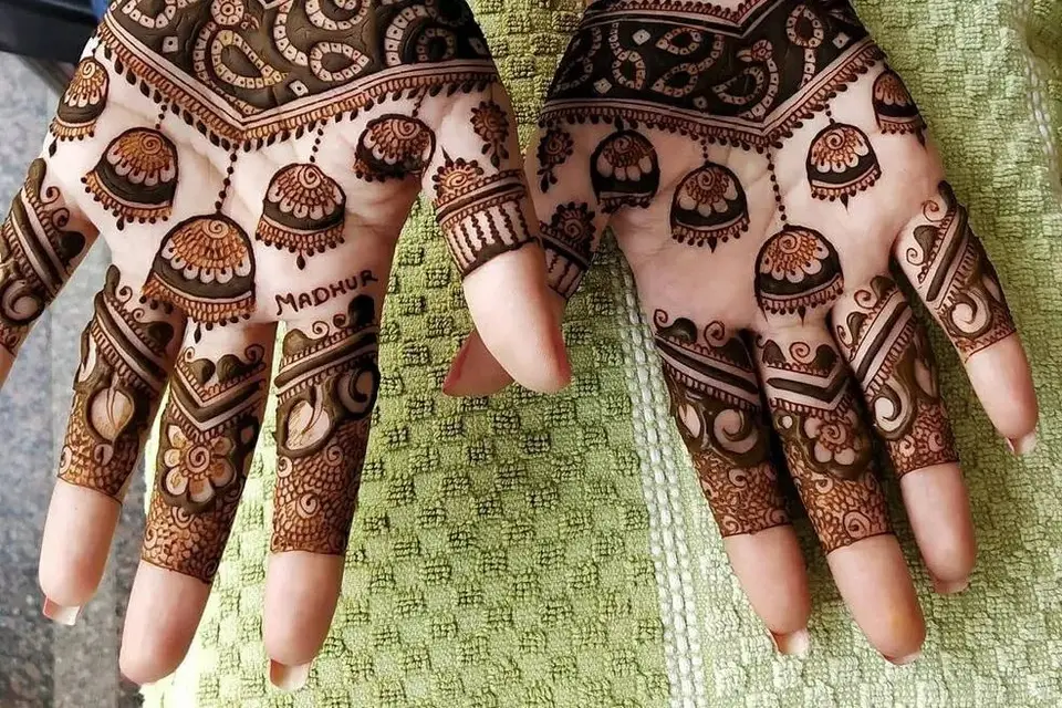 🌺🌺Simple mehndi designs🌺🌺 Images • Mishri queen 👑😘🥳💚 (@74970693) on  ShareChat