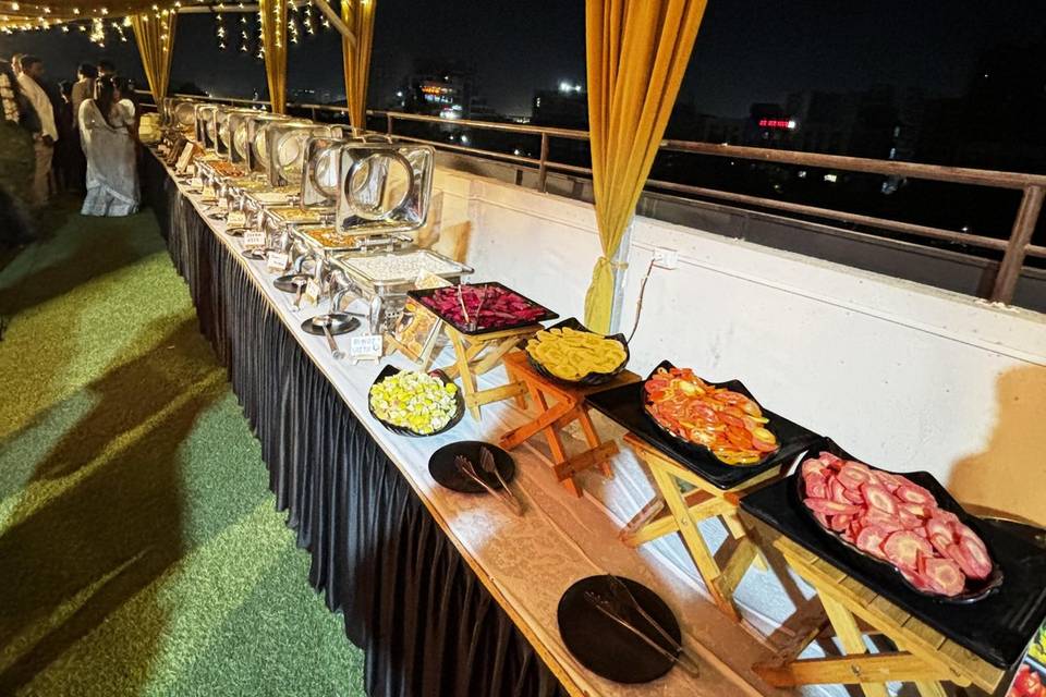 Buffet counter