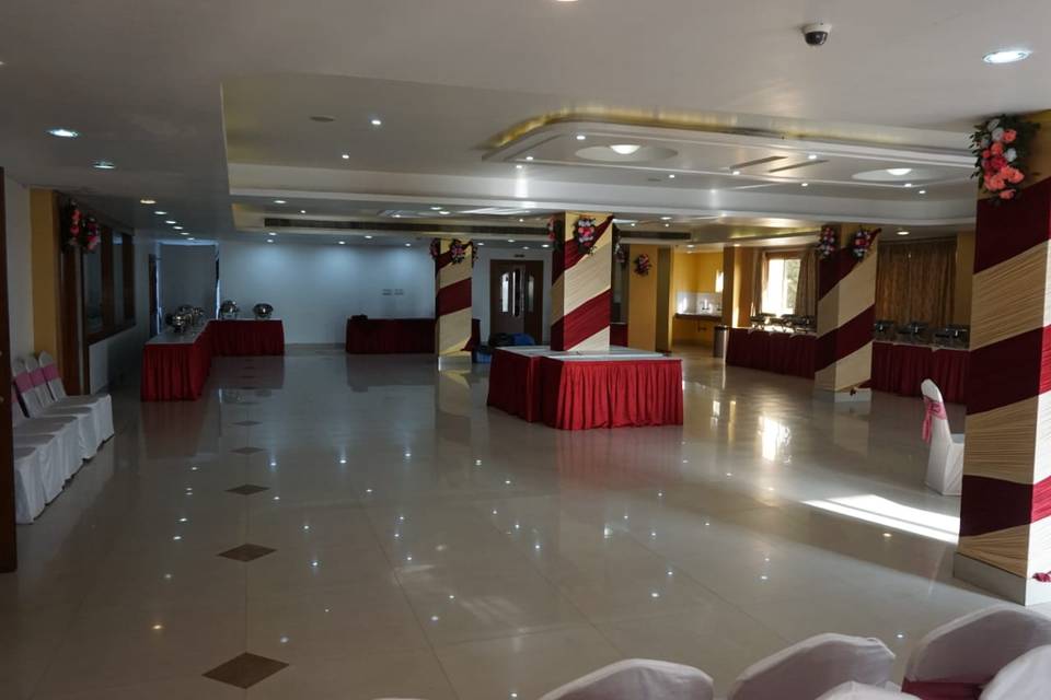 Hotel Rajdhani Regency