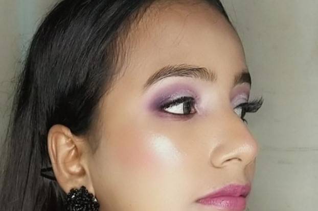 Party makeup