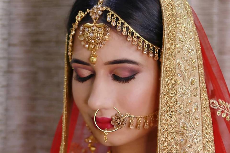 Bridal makeup