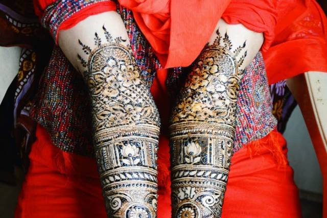 Designer mehndi