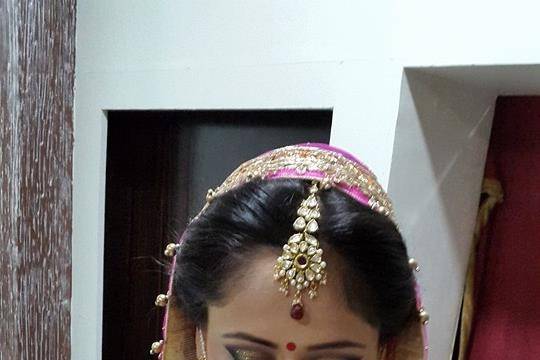 Bridal makeup