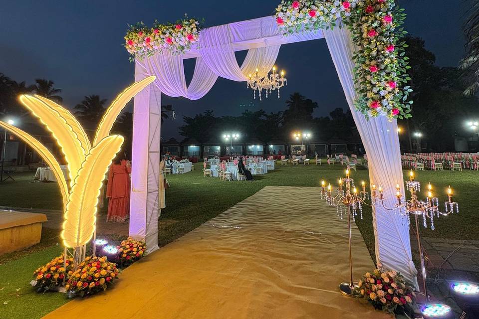 Wedding Entrance - Minimal