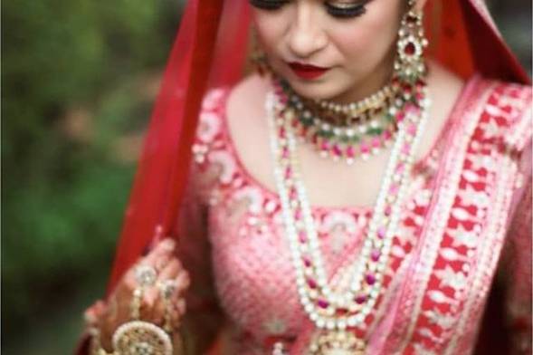 Makeup By Shriya Pardal