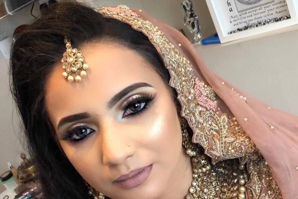 Bridal reception makeup