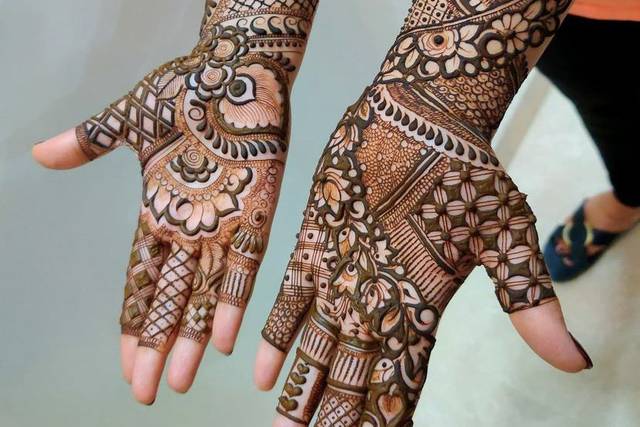 Anmol Mehendi (@anmolkala_mehendi_artist_) • Instagram photos and videos