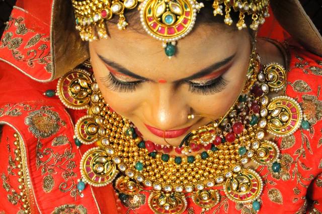 Trendy Wedding Tales