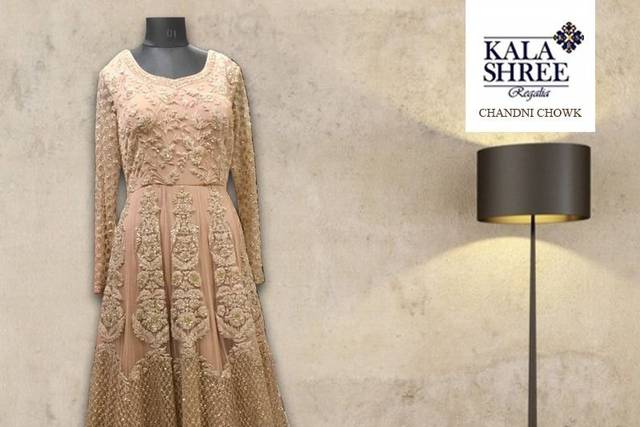 Gown/ Dress/ Lehenga fabrics in Chandni Chowk , Delhi , Prem Silk Stores |  ID: 22174638630