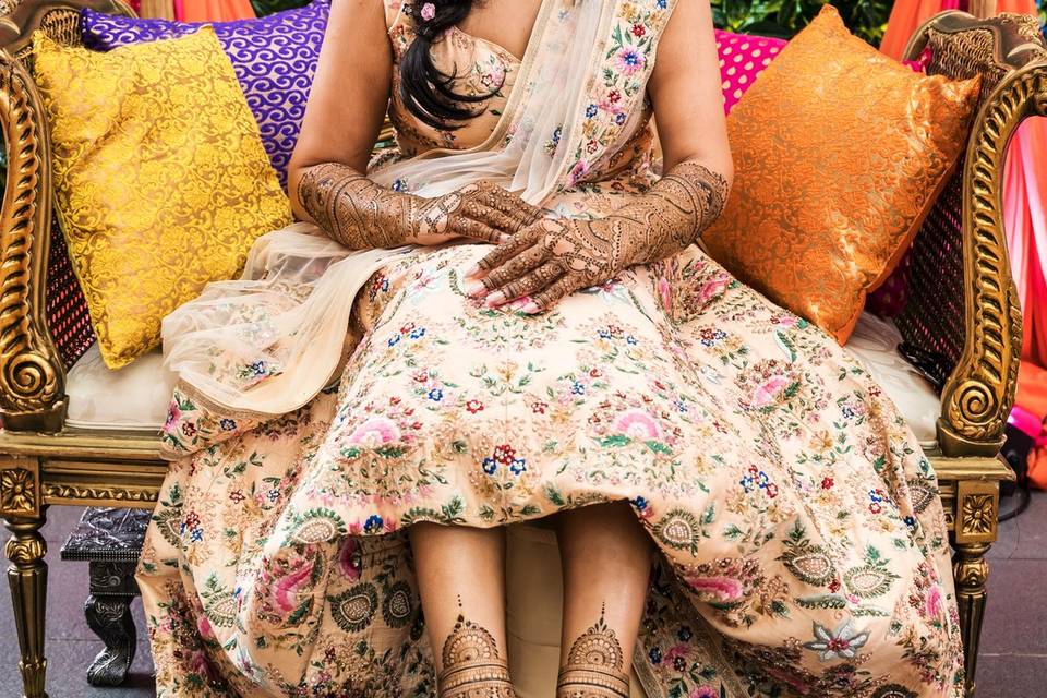 Mehendi Bride