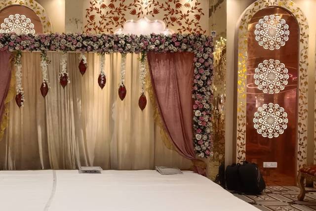 Stage decor