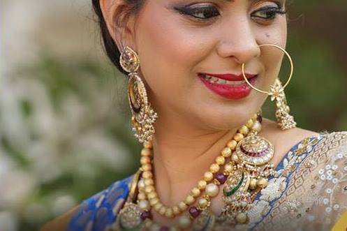 Hinal Modi Makeup Artist